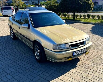 Сірий Опель Вектра, об'ємом двигуна 1.6 л та пробігом 392 тис. км за 1299 $, фото 2 на Automoto.ua