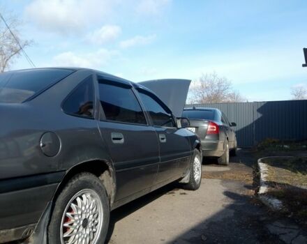 Сірий Опель Вектра, об'ємом двигуна 2 л та пробігом 330 тис. км за 1700 $, фото 1 на Automoto.ua