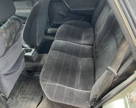 Сірий Опель Вектра, об'ємом двигуна 2 л та пробігом 450 тис. км за 1046 $, фото 4 на Automoto.ua