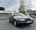Опель Вектра 1989 у Чернівцях на Automoto.ua Сірий Опель Вектра, об'ємом двигуна 1.6 л та пробігом 265 тис. км за 1350 $, фото 1 на Automoto.ua