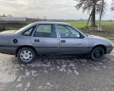 Сірий Опель Вектра, об'ємом двигуна 1.6 л та пробігом 588 тис. км за 756 $, фото 5 на Automoto.ua