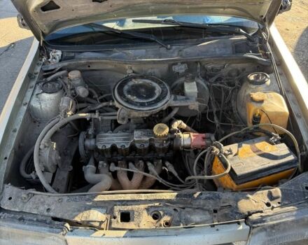 Серый Опель Вектра, объемом двигателя 1.6 л и пробегом 340 тыс. км за 600 $, фото 3 на Automoto.ua