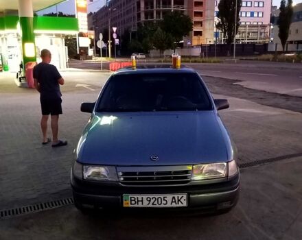 Сірий Опель Вектра, об'ємом двигуна 2 л та пробігом 77 тис. км за 1500 $, фото 5 на Automoto.ua