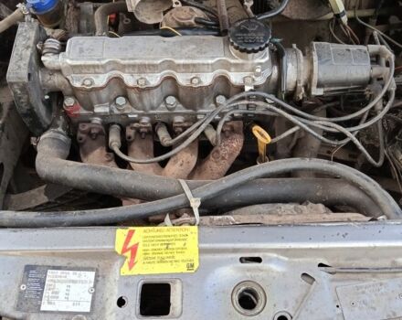 Сірий Опель Вектра, об'ємом двигуна 1.6 л та пробігом 300 тис. км за 1250 $, фото 12 на Automoto.ua