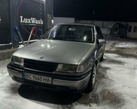 Сірий Опель Вектра, об'ємом двигуна 2 л та пробігом 300 тис. км за 1500 $, фото 4 на Automoto.ua