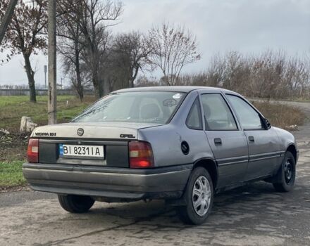 Сірий Опель Вектра, об'ємом двигуна 1.6 л та пробігом 588 тис. км за 756 $, фото 2 на Automoto.ua