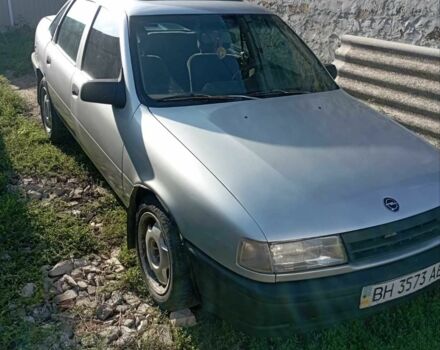 Серый Опель Вектра, объемом двигателя 2 л и пробегом 400 тыс. км за 750 $, фото 1 на Automoto.ua