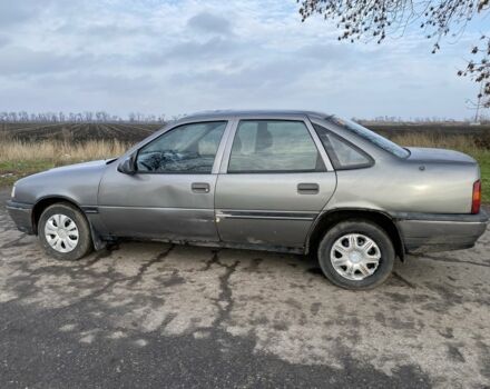 Сірий Опель Вектра, об'ємом двигуна 1.6 л та пробігом 588 тис. км за 756 $, фото 4 на Automoto.ua