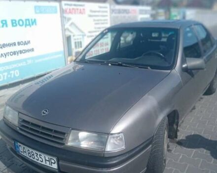 Серый Опель Вектра, объемом двигателя 2 л и пробегом 343 тыс. км за 1490 $, фото 5 на Automoto.ua