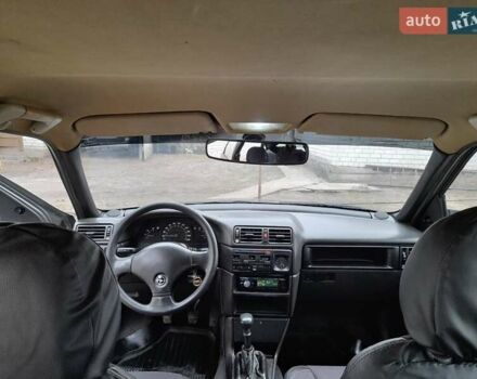 Серый Опель Вектра, объемом двигателя 1.6 л и пробегом 277 тыс. км за 2700 $, фото 10 на Automoto.ua