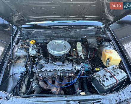 Серый Опель Вектра, объемом двигателя 1.8 л и пробегом 250 тыс. км за 1250 $, фото 4 на Automoto.ua