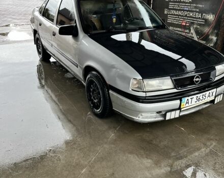 Серый Опель Вектра, объемом двигателя 2 л и пробегом 300 тыс. км за 850 $, фото 2 на Automoto.ua