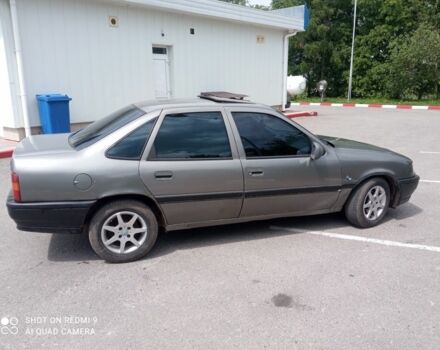 Серый Опель Вектра, объемом двигателя 2 л и пробегом 200 тыс. км за 950 $, фото 3 на Automoto.ua