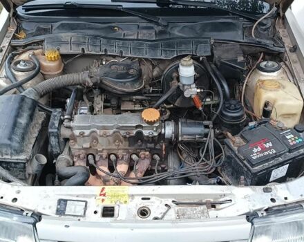 Опель Вектра 1990 у Краматорске на Automoto.ua Сірий Опель Вектра, об'ємом двигуна 1.6 л та пробігом 405 тис. км за 1200 $, фото 4 на Automoto.ua