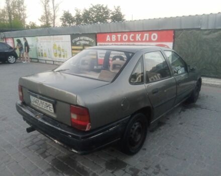 Сірий Опель Вектра, об'ємом двигуна 2 л та пробігом 400 тис. км за 485 $, фото 2 на Automoto.ua