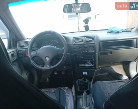 Серый Опель Вектра, объемом двигателя 1.6 л и пробегом 500 тыс. км за 2000 $, фото 6 на Automoto.ua