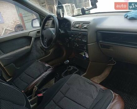 Серый Опель Вектра, объемом двигателя 1.6 л и пробегом 500 тыс. км за 2000 $, фото 7 на Automoto.ua