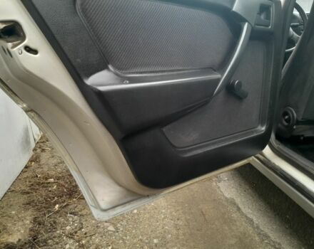 Серый Опель Вектра, объемом двигателя 1.6 л и пробегом 200 тыс. км за 750 $, фото 5 на Automoto.ua