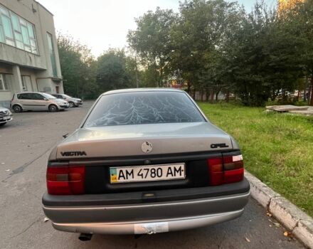 Серый Опель Вектра, объемом двигателя 1.6 л и пробегом 370 тыс. км за 800 $, фото 8 на Automoto.ua