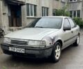 Сірий Опель Вектра, об'ємом двигуна 2 л та пробігом 250 тис. км за 700 $, фото 1 на Automoto.ua
