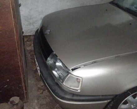 Серый Опель Вектра, объемом двигателя 2 л и пробегом 345 тыс. км за 2300 $, фото 5 на Automoto.ua