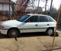 Сірий Опель Вектра, об'ємом двигуна 1.6 л та пробігом 130 тис. км за 300 $, фото 6 на Automoto.ua