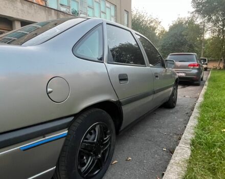 Серый Опель Вектра, объемом двигателя 1.6 л и пробегом 370 тыс. км за 800 $, фото 9 на Automoto.ua