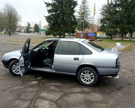 Серый Опель Вектра, объемом двигателя 2 л и пробегом 200 тыс. км за 1400 $, фото 6 на Automoto.ua