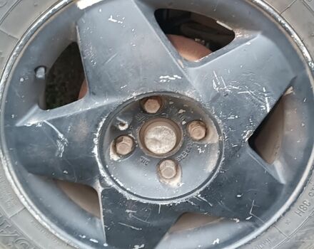 Опель Вектра 1990 у Краматорске на Automoto.ua Сірий Опель Вектра, об'ємом двигуна 1.6 л та пробігом 405 тис. км за 1200 $, фото 7 на Automoto.ua