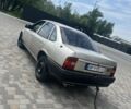 Серый Опель Вектра, объемом двигателя 1.6 л и пробегом 100 тыс. км за 800 $, фото 4 на Automoto.ua