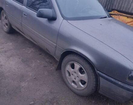 Сірий Опель Вектра, об'ємом двигуна 2 л та пробігом 330 тис. км за 1500 $, фото 1 на Automoto.ua