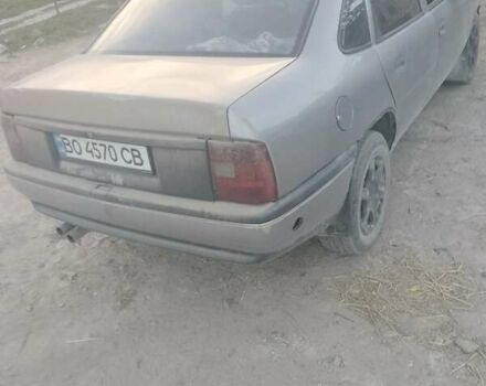 Серый Опель Вектра, объемом двигателя 2 л и пробегом 100 тыс. км за 1000 $, фото 2 на Automoto.ua