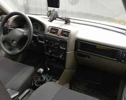 Серый Опель Вектра, объемом двигателя 0 л и пробегом 350 тыс. км за 1500 $, фото 4 на Automoto.ua