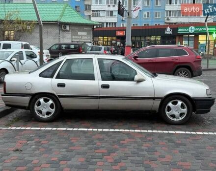 Серый Опель Вектра, объемом двигателя 2 л и пробегом 409 тыс. км за 1500 $, фото 2 на Automoto.ua