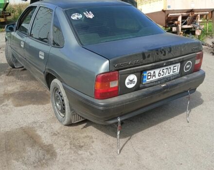 Серый Опель Вектра, объемом двигателя 2 л и пробегом 1000 тыс. км за 1449 $, фото 6 на Automoto.ua