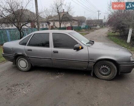 Сірий Опель Вектра, об'ємом двигуна 2 л та пробігом 280 тис. км за 1418 $, фото 3 на Automoto.ua
