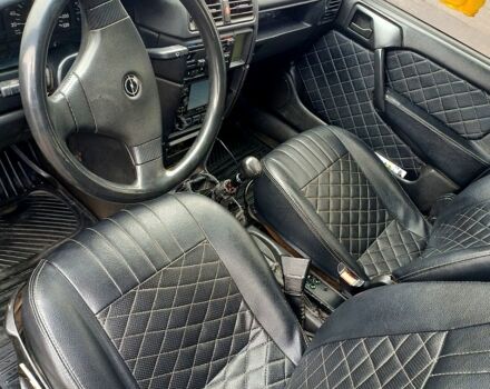 Серый Опель Вектра, объемом двигателя 2 л и пробегом 200 тыс. км за 1400 $, фото 5 на Automoto.ua