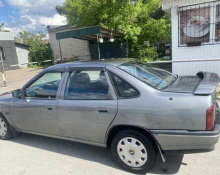 Серый Опель Вектра, объемом двигателя 2 л и пробегом 372 тыс. км за 1700 $, фото 1 на Automoto.ua