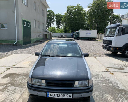 Серый Опель Вектра, объемом двигателя 2 л и пробегом 290 тыс. км за 1200 $, фото 2 на Automoto.ua