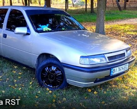 Опель Вектра 1990 в Полтаве на Automoto.ua Серый Опель Вектра, объемом двигателя 1.6 л и пробегом 250 тыс. км за 1600 $, фото 2 на Automoto.ua