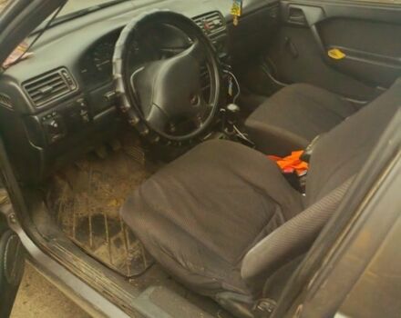 Сірий Опель Вектра, об'ємом двигуна 2 л та пробігом 330 тис. км за 1500 $, фото 3 на Automoto.ua