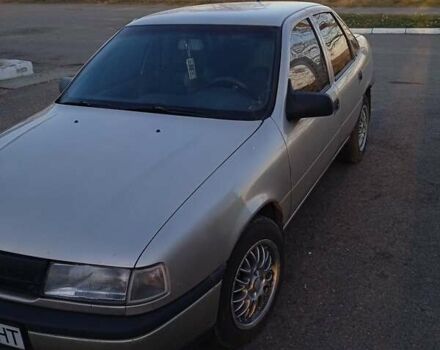 Серый Опель Вектра, объемом двигателя 1.6 л и пробегом 250 тыс. км за 2200 $, фото 2 на Automoto.ua