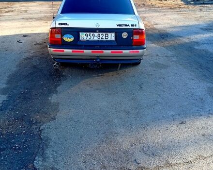 Серый Опель Вектра, объемом двигателя 1.8 л и пробегом 0 тыс. км за 2000 $, фото 3 на Automoto.ua