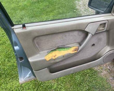 Серый Опель Вектра, объемом двигателя 1.7 л и пробегом 363 тыс. км за 900 $, фото 5 на Automoto.ua