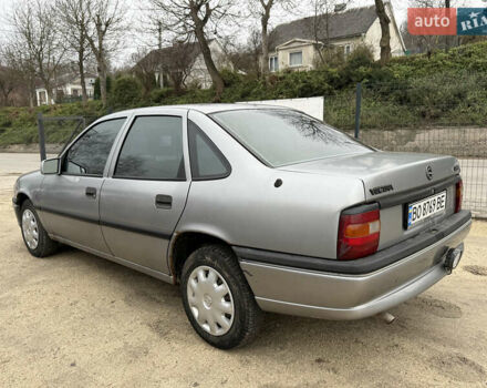 Серый Опель Вектра, объемом двигателя 1.8 л и пробегом 200 тыс. км за 1500 $, фото 12 на Automoto.ua