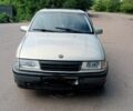 Сірий Опель Вектра, об'ємом двигуна 1 л та пробігом 250 тис. км за 2131 $, фото 1 на Automoto.ua