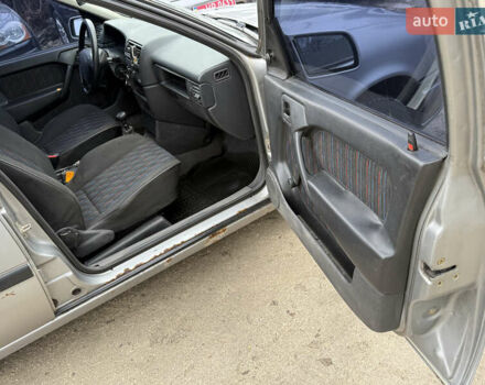 Серый Опель Вектра, объемом двигателя 1.8 л и пробегом 200 тыс. км за 1500 $, фото 29 на Automoto.ua