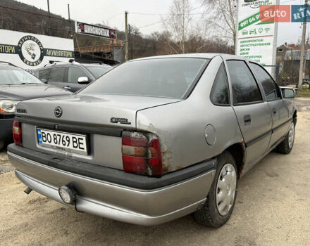 Серый Опель Вектра, объемом двигателя 1.8 л и пробегом 200 тыс. км за 1500 $, фото 9 на Automoto.ua