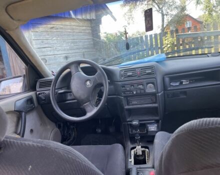 Серый Опель Вектра, объемом двигателя 1.6 л и пробегом 499 тыс. км за 899 $, фото 1 на Automoto.ua