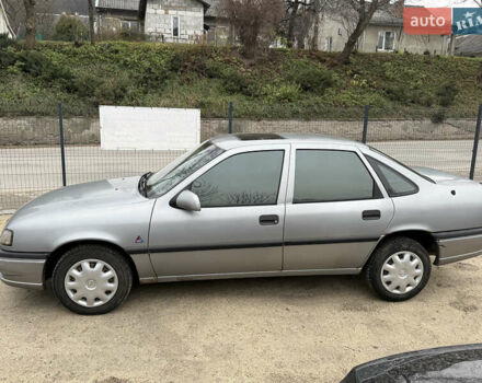 Серый Опель Вектра, объемом двигателя 1.8 л и пробегом 200 тыс. км за 1500 $, фото 14 на Automoto.ua